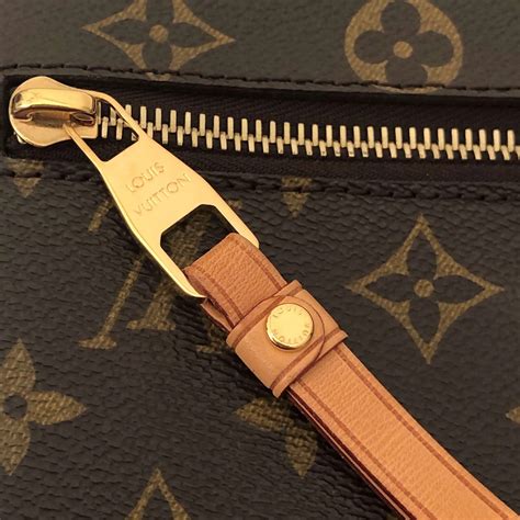 fake zippy louis vuitton wallet|louis vuitton wallet zipper pull.